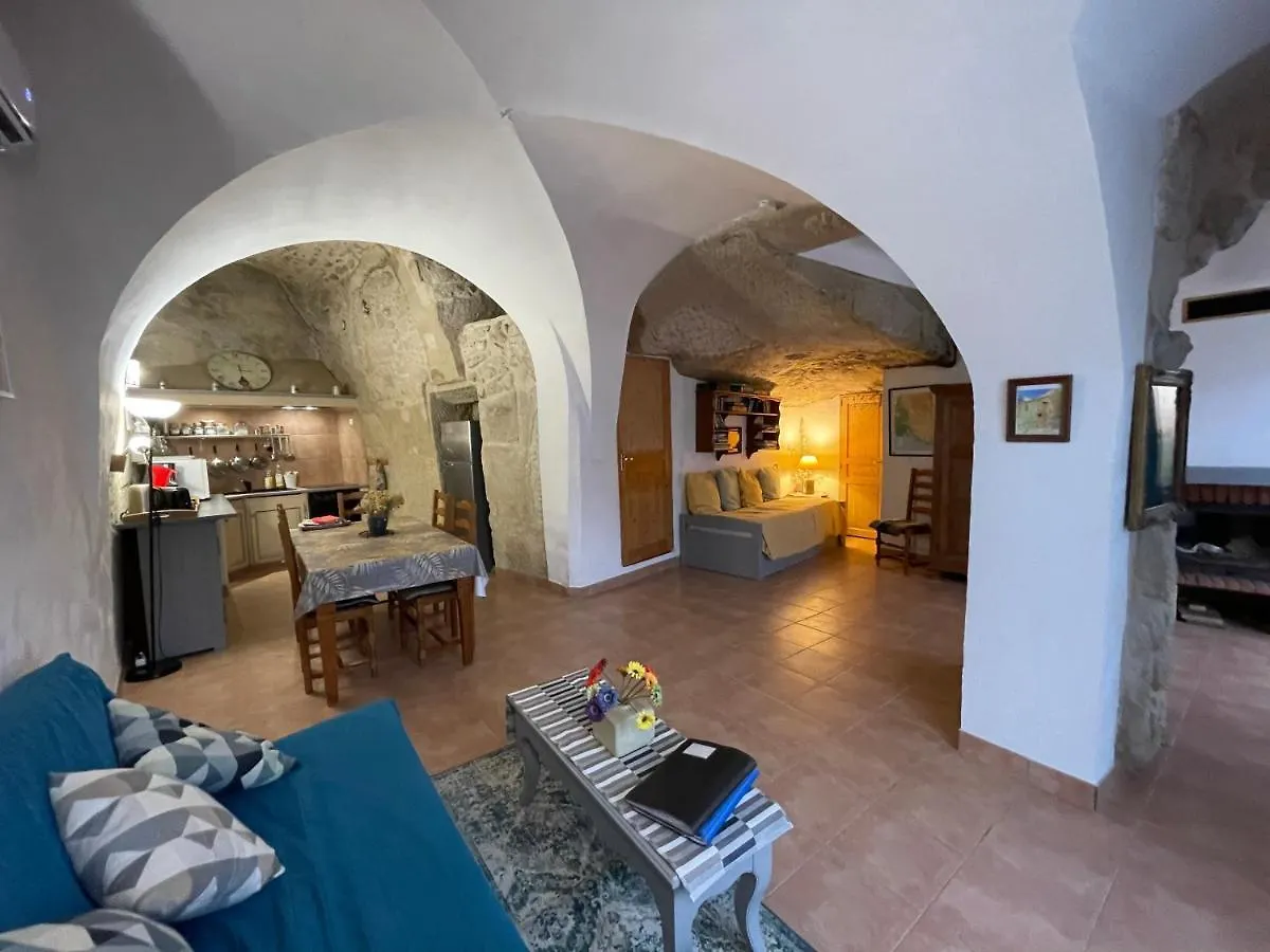 Holiday home Luberon Maison De Village Entiere 2 A 6 Personnes Cabrieres-d'Aigues France